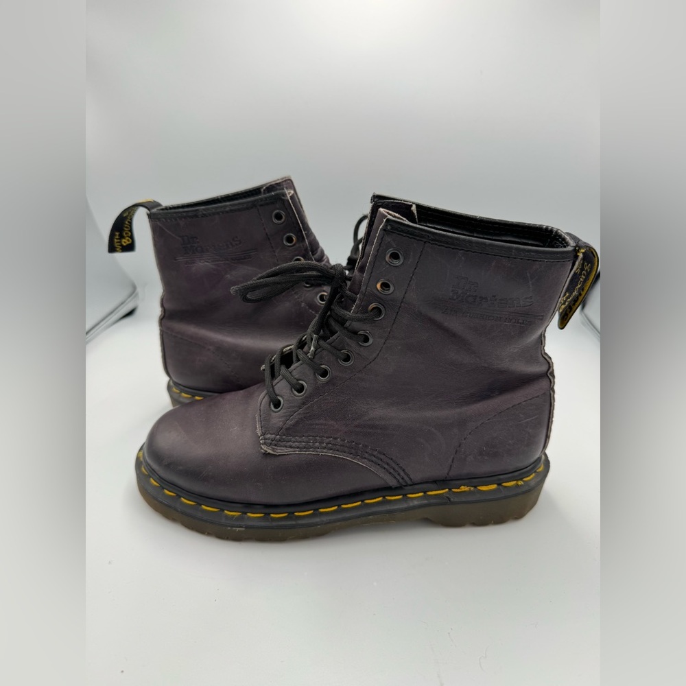 VTG 90s Dr.Martens made in England 1460 leather purple women’s combat boots US 8